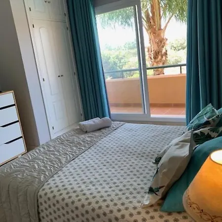 Golf & .apto 2 Bedroom Santa Maria Golf *